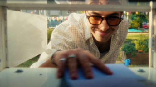 Benjamin Amaru waiting still 04 1920x1080 Nektar 01