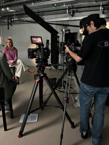 EY Professionals Nektar BTS 02